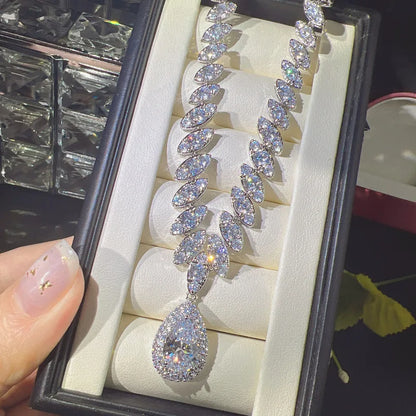 New In Imitation Moissanite Diamond Jewelry Set Explosion Flash Hot New Luxury Pendant Necklace Female Earrings Set