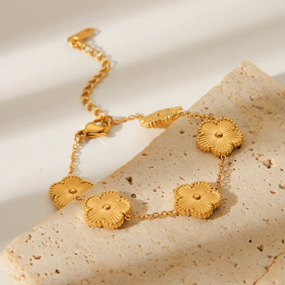 Luxury Laser 5 Clover Flower Charm Bracelet for Women Girl Trend Chain Wristlet Bangle Stainless Steel Brand Jewelry Party Gift