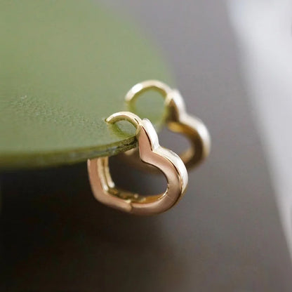 Fancy Round Shaped Stud Earrings